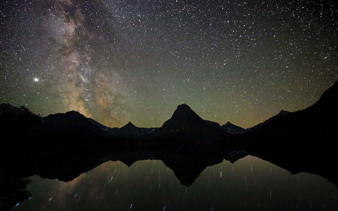 Strukturen im leeren Raum